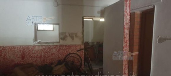 5 bedrooms Apartment in Latina, Italy No. 321160 34