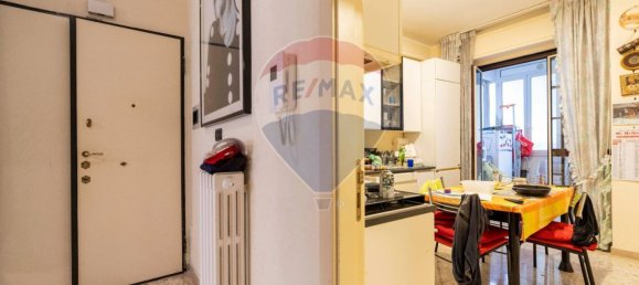 Apartamento de 3 dormitorios en Bari, Italy No. 270524 7