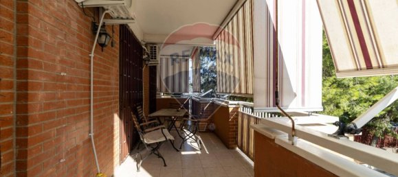 Apartamento de 3 dormitorios en Bari, Italy No. 270524 23