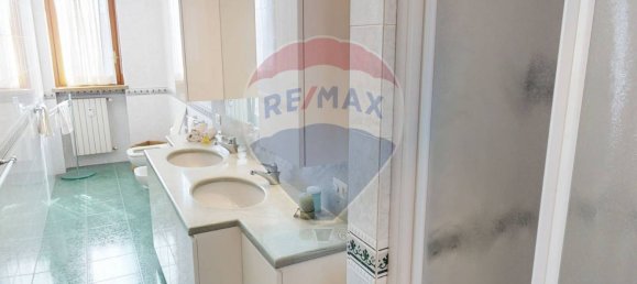 Apartamento de 3 dormitorios en Milan, Italy No. 243152 27