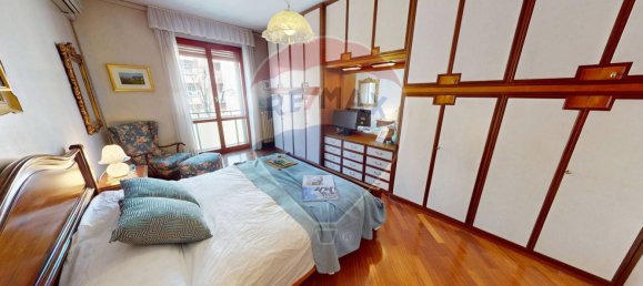 Apartamento de 3 dormitorios en Milan, Italy No. 243152 16