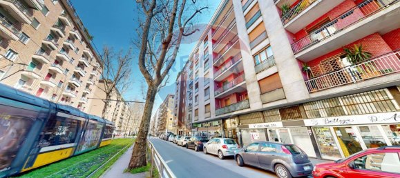 Apartamento de 3 dormitorios en Milan, Italy No. 243152 28