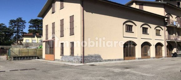 Almacén de 5 habitaciónes en Como, Italy No. 9998 5
