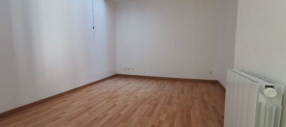 Apartamento de 2 dormitorios en Dijon, France No. 59676 5