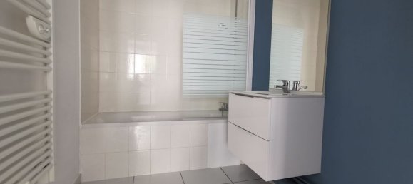 Apartamento de 2 dormitorios en Dijon, France No. 59676 6