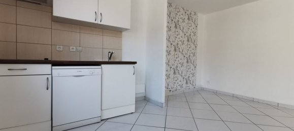 Apartamento de 2 dormitorios en Dijon, France No. 59676 2