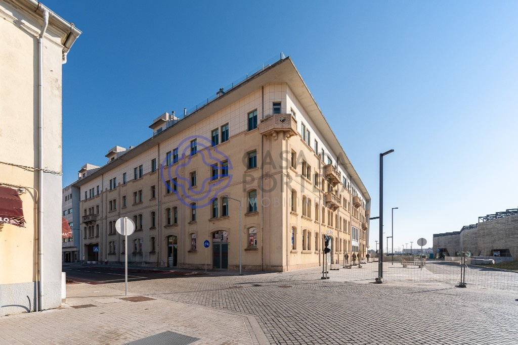 4 Schlafzimmer Wohnung in Espinho, Portugal, Nr. 90871