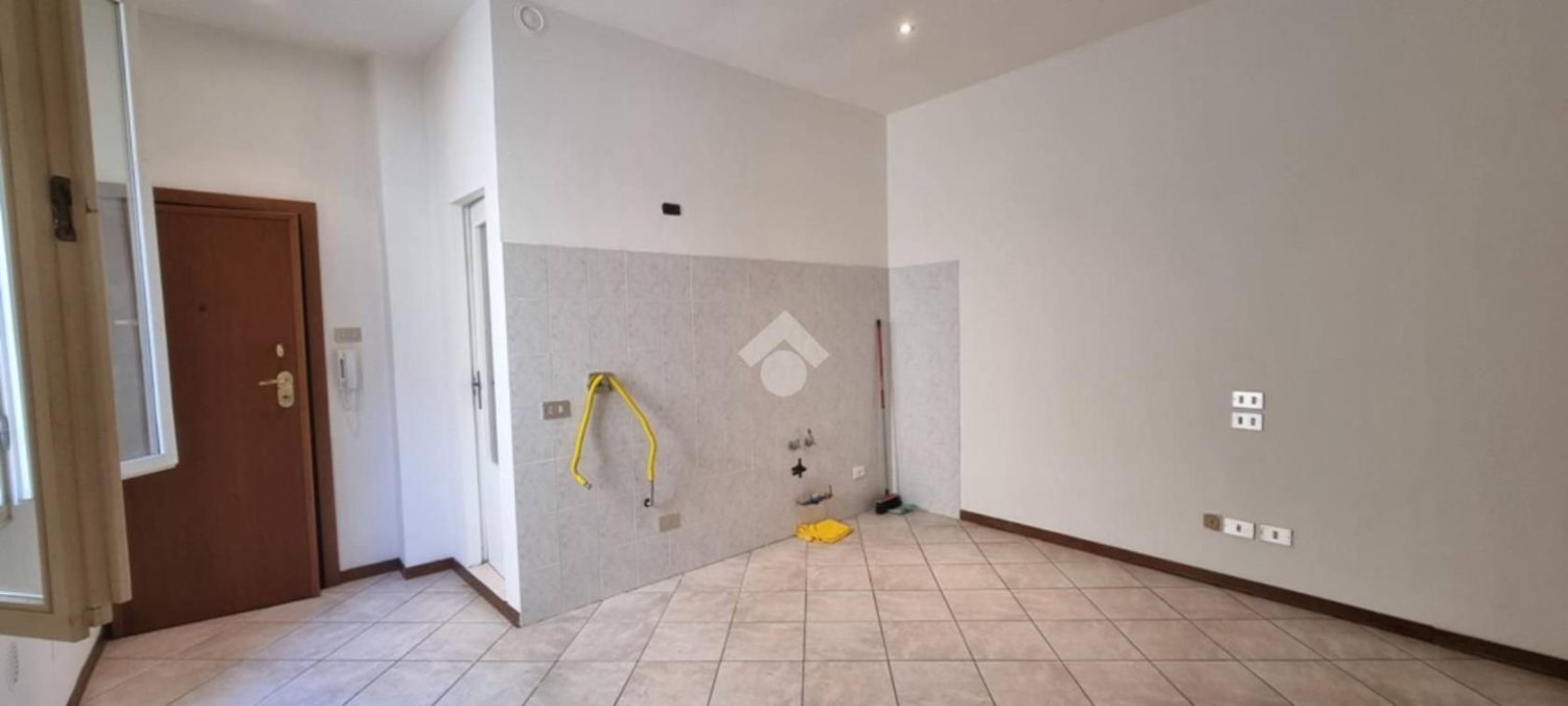 1 Schlafzimmer Wohnung in Bologna, Italy, Nr. 345023