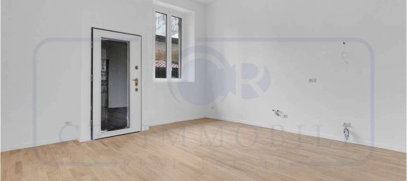 1 bedroom Apartment in Milan, Italy No. 323534 3