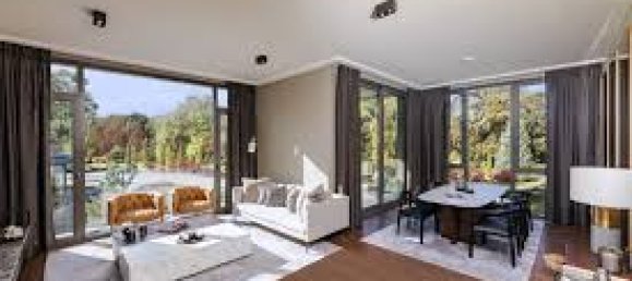 6 rooms Apartment in Istanbul, Turkey No. 7183 4