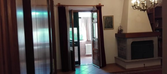 Квартира с 2 спальнями в Фивиццано, Италия № 373581 48