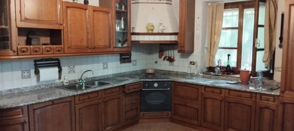 Квартира с 2 спальнями в Фивиццано, Италия № 373581 25