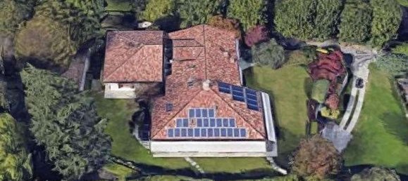 23 rooms Villa in Erba, Italy No. 2853 22