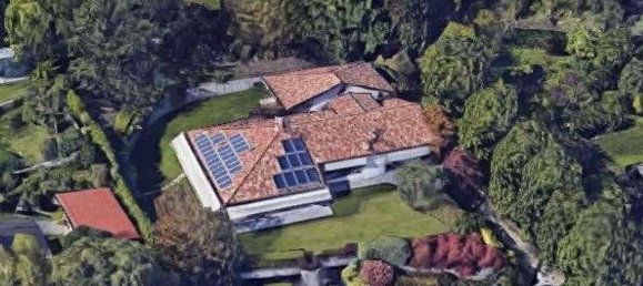 23 rooms Villa in Erba, Italy No. 2853 19