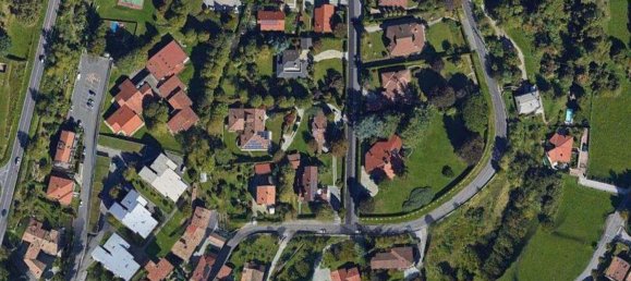 23 rooms Villa in Erba, Italy No. 2853 18