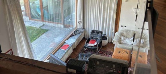 23 rooms Villa in Erba, Italy No. 2853 4