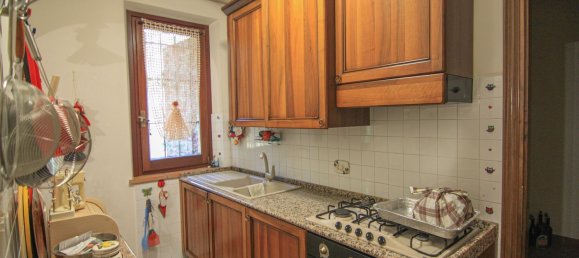 6 rooms Villa in Castiglione del Lago, Italy No. 104627 15
