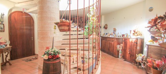 6 rooms Villa in Castiglione del Lago, Italy No. 104627 11