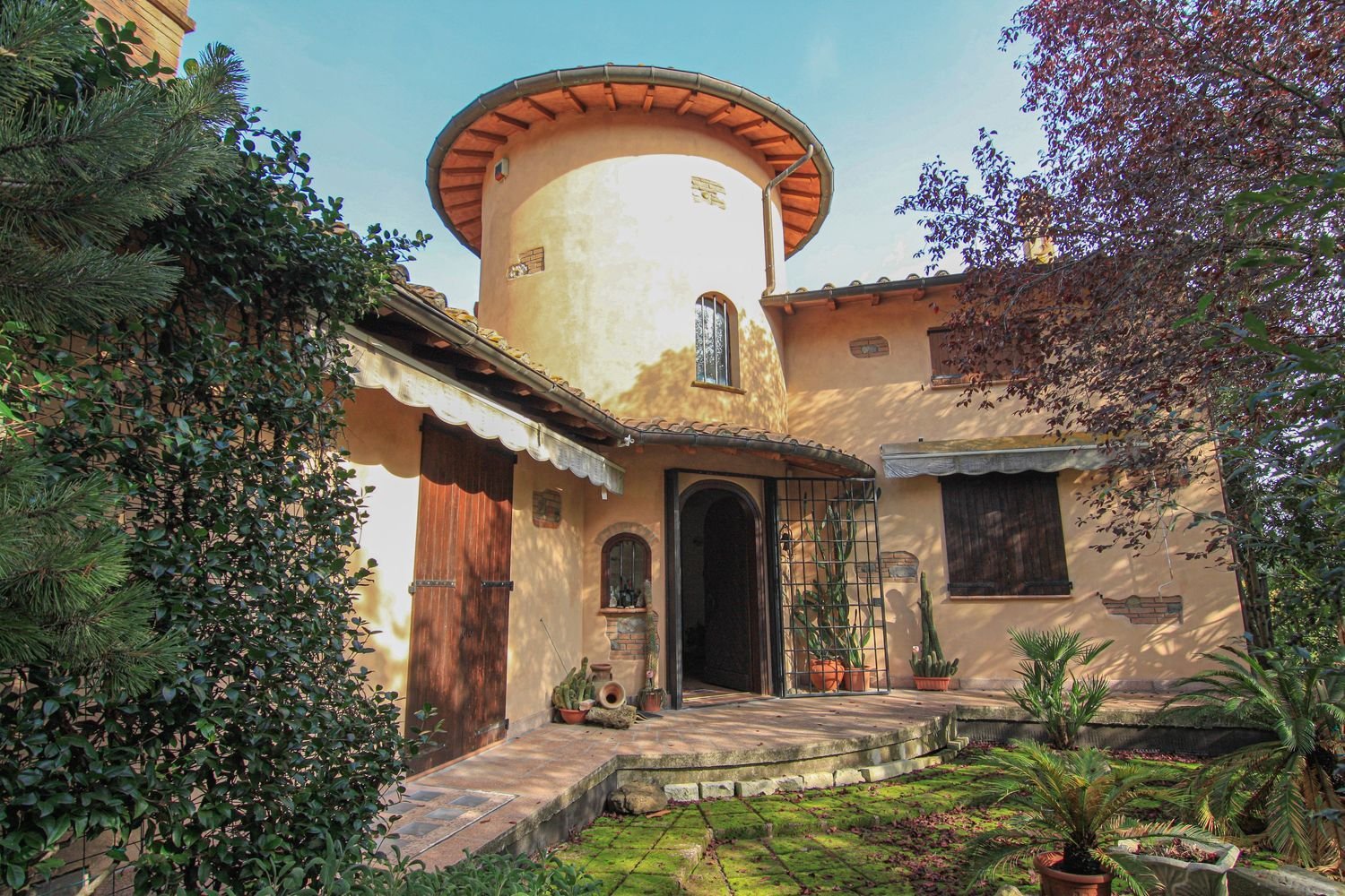 6 rooms Villa in Castiglione del Lago, Italy No. 104627