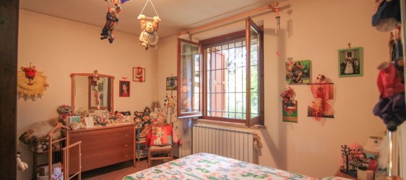 6 rooms Villa in Castiglione del Lago, Italy No. 104627 8