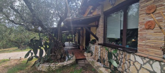 8 bedrooms Villa in Sacrofano, Italy No. 335794 4