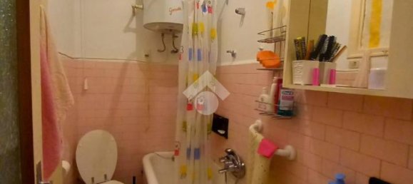 Apartamento de 5 divisões em Ne, Italy N.º 8295 8