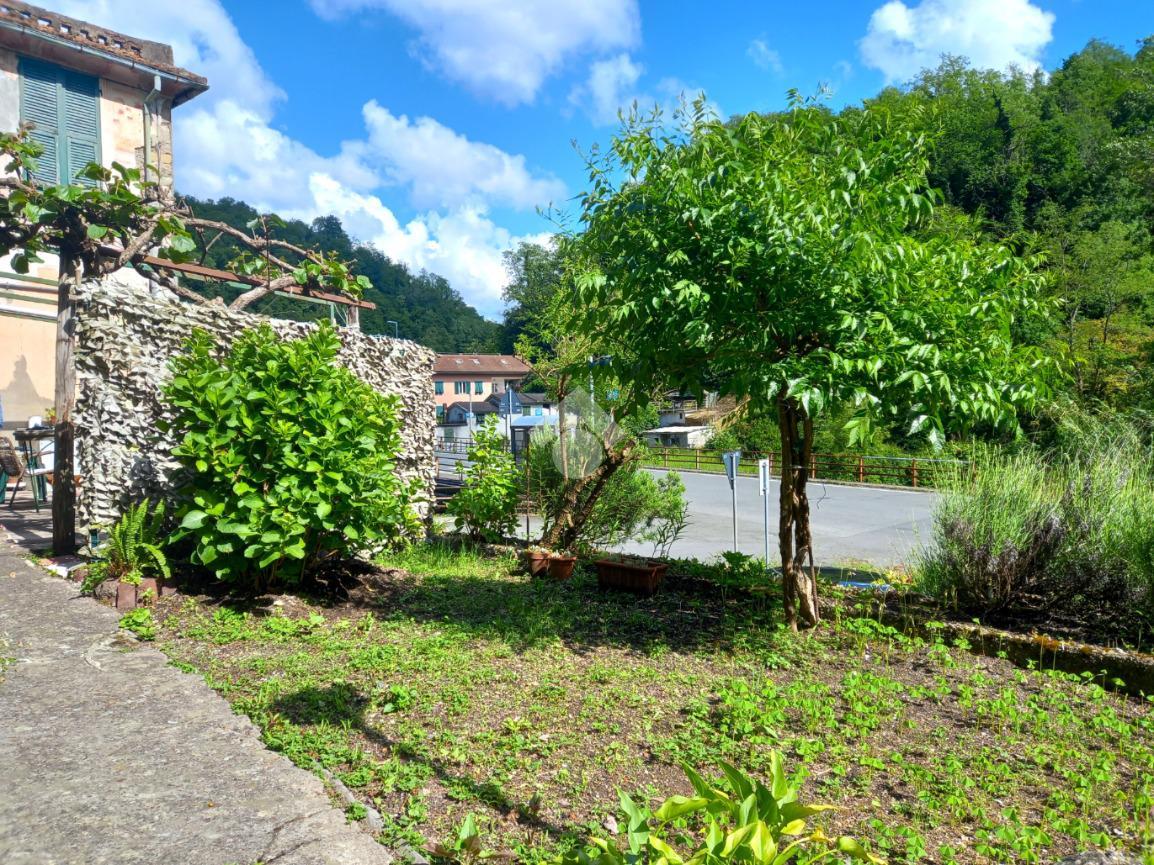 Apartamento de 5 divisões em Ne, Italy N.º 8295