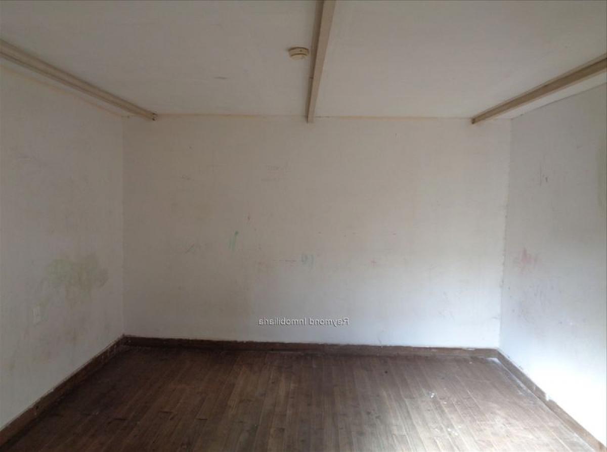 Casa de 8 dormitorios en Montevideo, Uruguay No. 4604