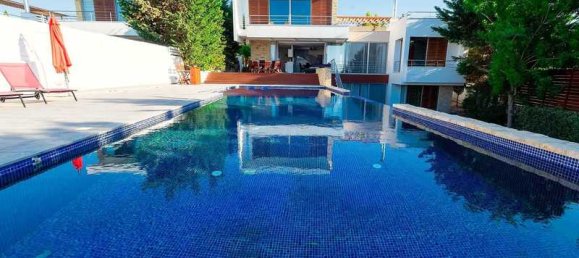 5 bedrooms Villa in Polis, Cyprus No. 10615 13