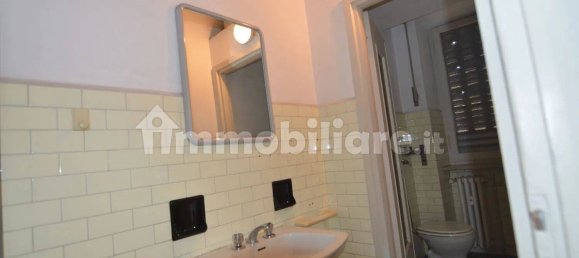 3-Zimmer Gewerbliche Immobilie in Turin, Italy, Nr. 324643 13