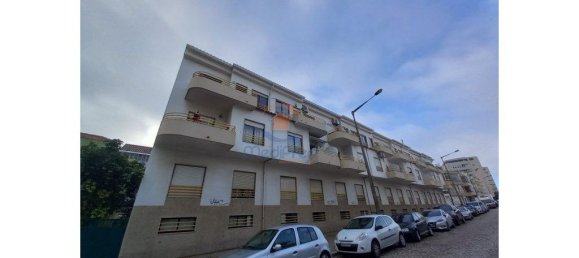 3 bedrooms Apartment in Costa da Caparica, Portugal No. 30501 19