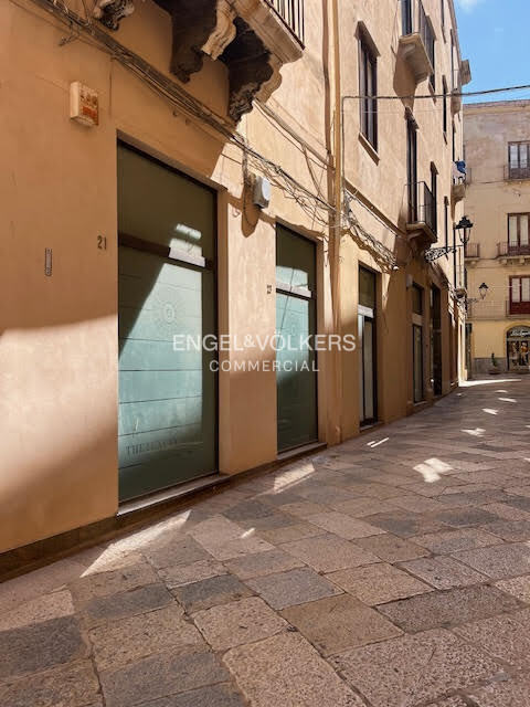 Propiedad comercial en Trapani, Italy No. 328167