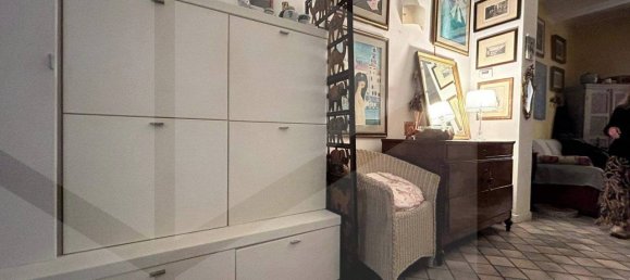 3 rooms Apartment in Bologna, Italy No. 17816 22