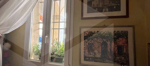 3 rooms Apartment in Bologna, Italy No. 17816 3