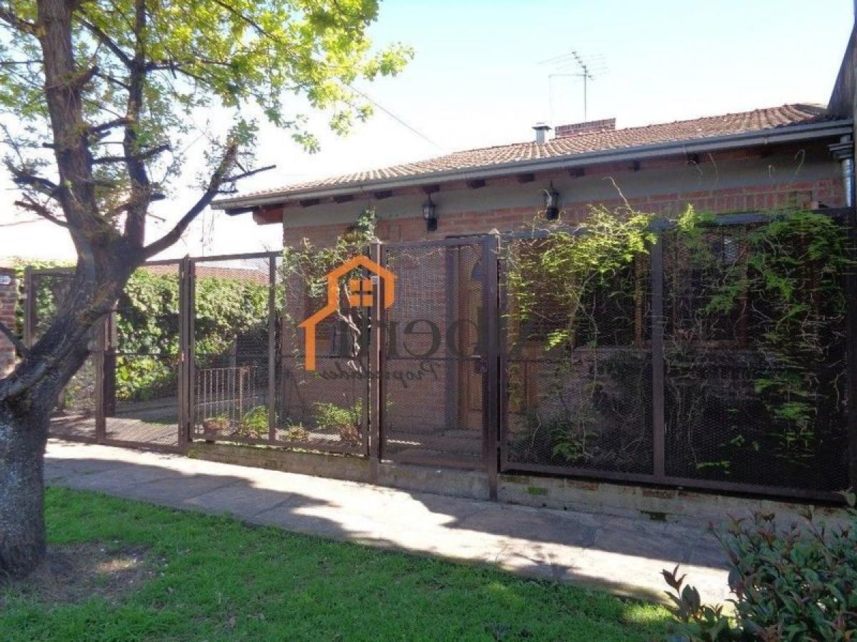 2 Schlafzimmer Haus in Moron, Argentina, Nr. 15180