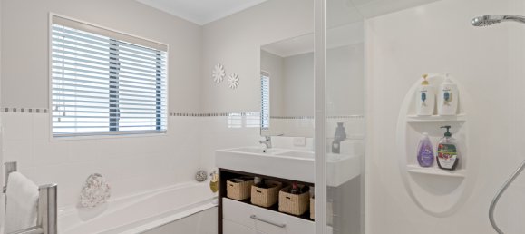 4 Schlafzimmer Haus in Levin, New Zealand, Nr. 1 18