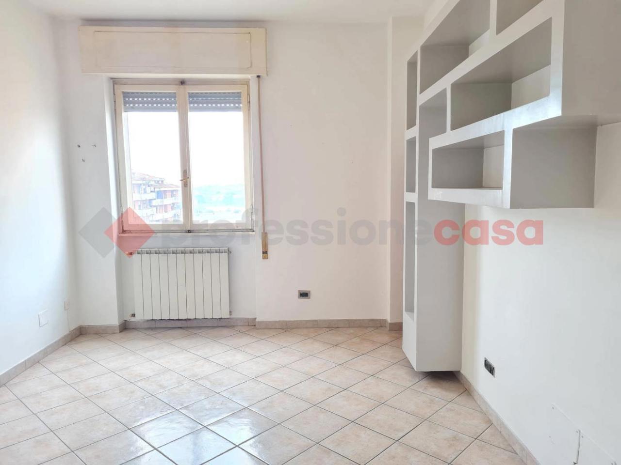2-salle Appartement à Anagni, Italy No. 134600
