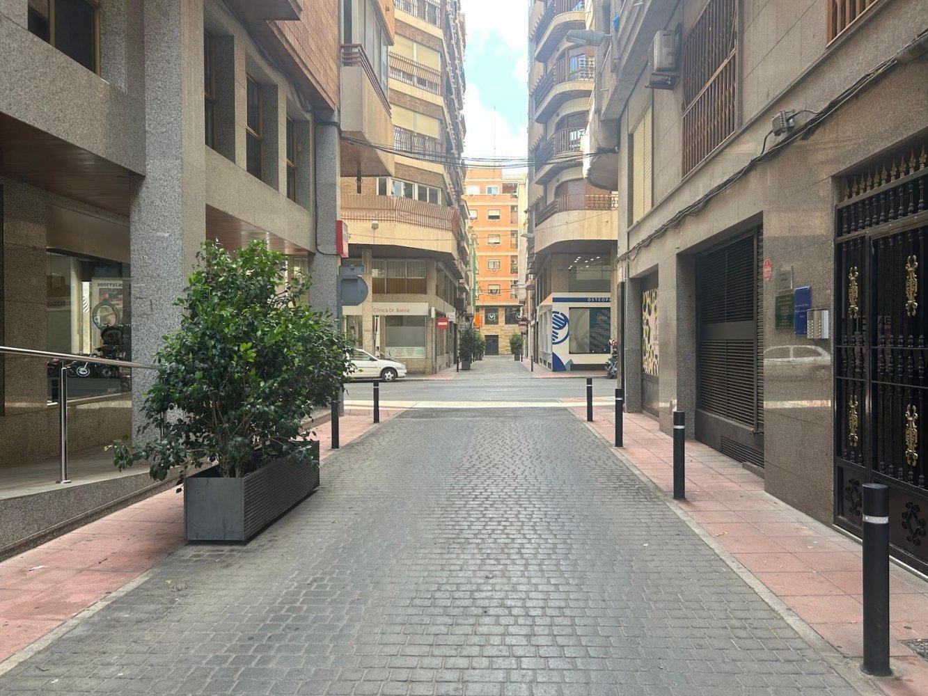Parkplatz in Alicante, Spain, Nr. 272062
