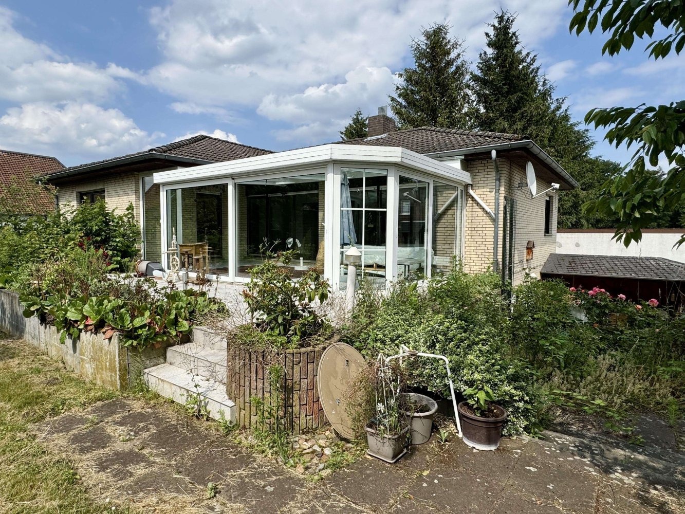 4 rooms Bungalow in Peine, Germany No. 170078