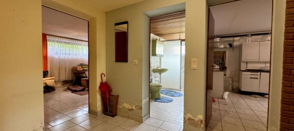 4 rooms Bungalow in Peine, Germany No. 170078 8