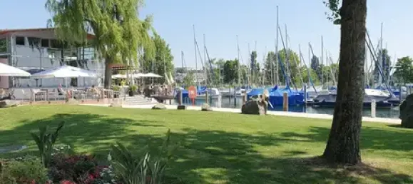 Adosado de 6 habitaciónes en Bodenseekreis, Germany No. 10757 37
