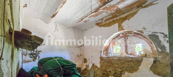 3 bedrooms House in Roccastrada, Italy No. 335387 8