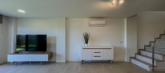 3 dormitorios ático en venta en Finestrat, Alicante, Comunidad Valenciana, Spain № 365424 17
