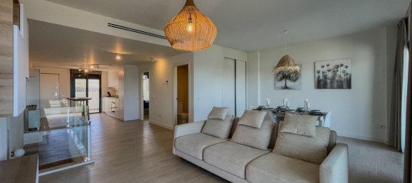 3 dormitorios ático en venta en Finestrat, Alicante, Comunidad Valenciana, Spain № 365424 2