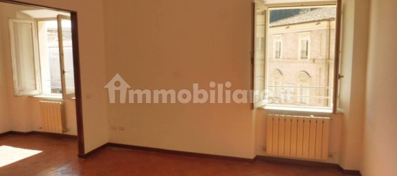 3 غرف نوم شقة في San Severino Marche, Italy رقم 178969 14