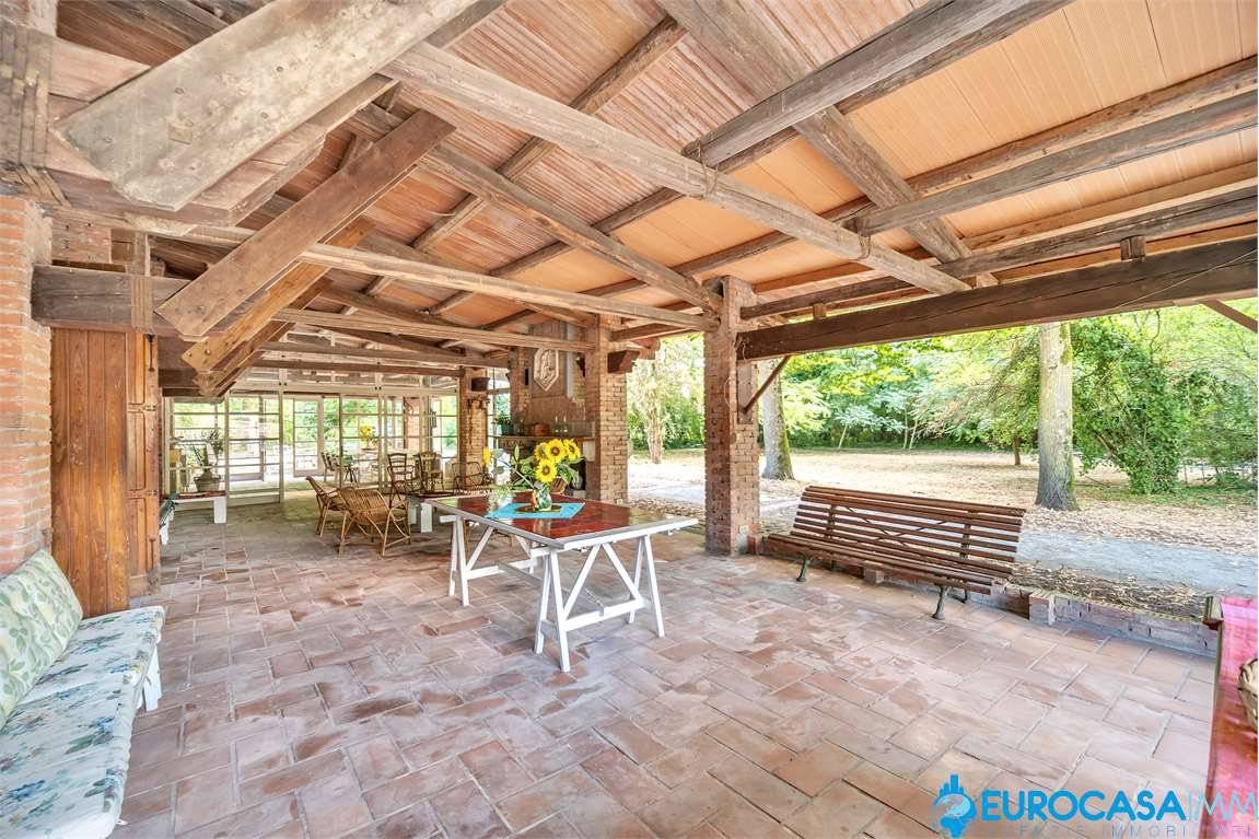 Villa de 8 dormitorios en Campogalliano, Italy No. 301313