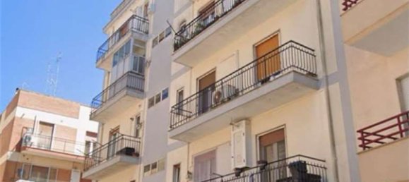 5 غرف نوم شقة في Gioia del Colle, Italy رقم 343943 4