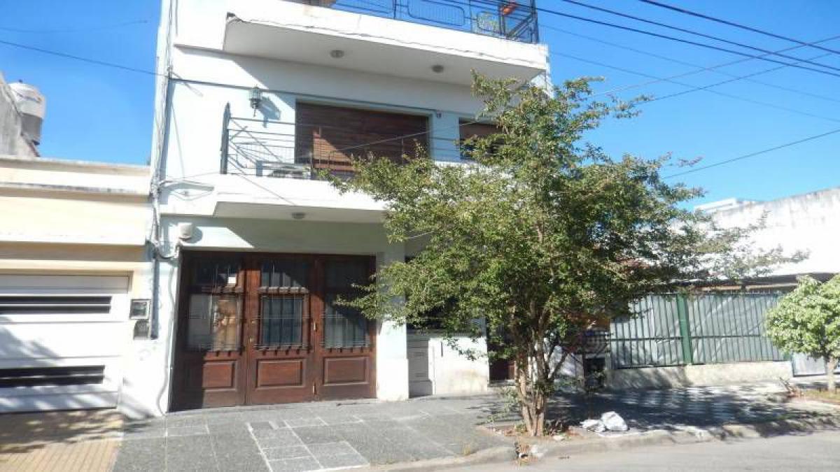 2 غرف نوم منزل في Quilmes, Argentina رقم 20611