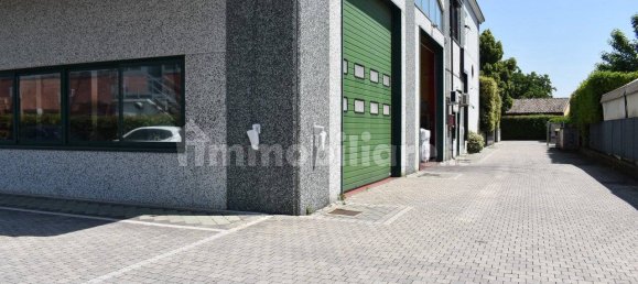 Almacén en Parma, Italy 390 m² No. 375522 8