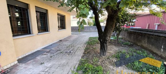 2 Schlafzimmer Wohnung in Villa del Conte, Italy, Nr. 302258 2